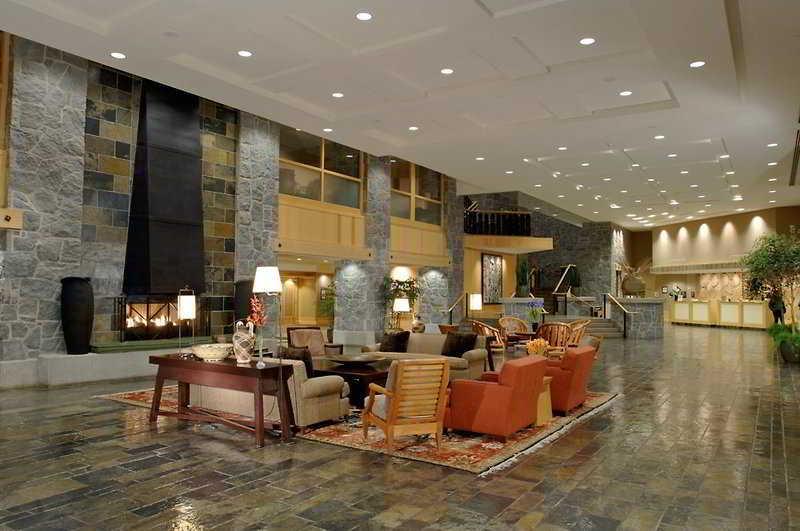 Aparthotel The Westin By Latour Whistler Esterno foto
