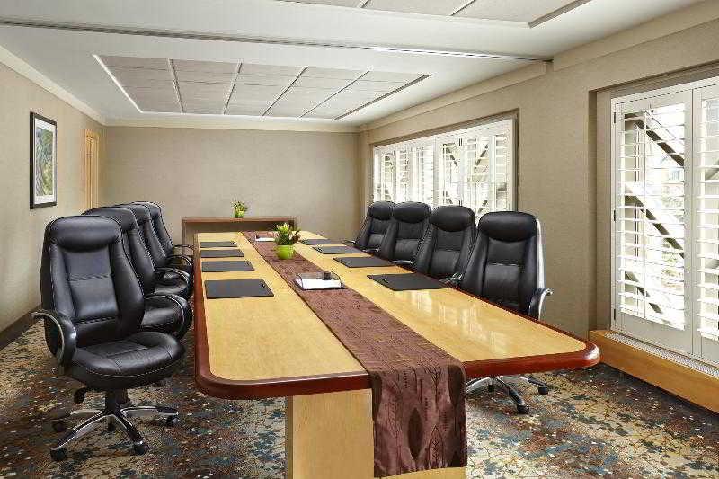 Aparthotel The Westin By Latour Whistler Esterno foto