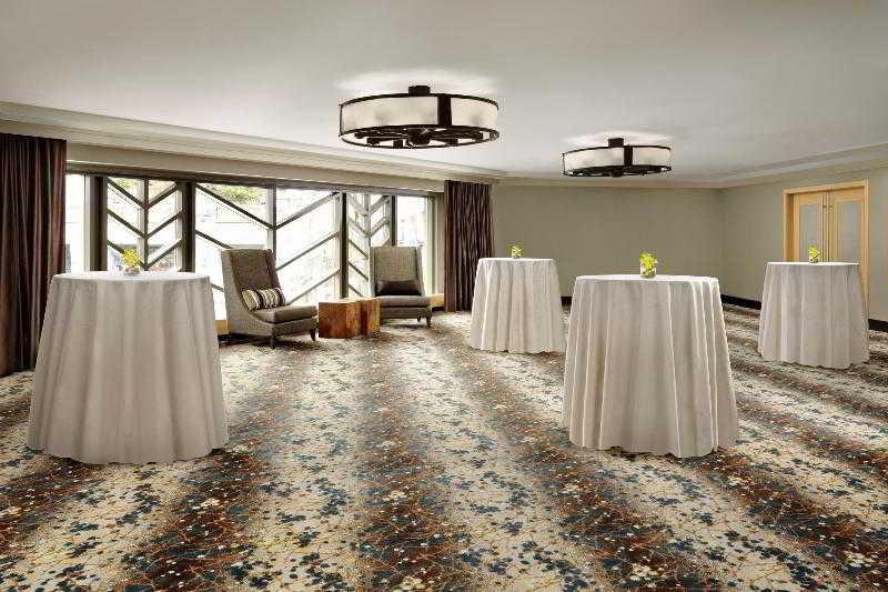 Aparthotel The Westin By Latour Whistler Esterno foto